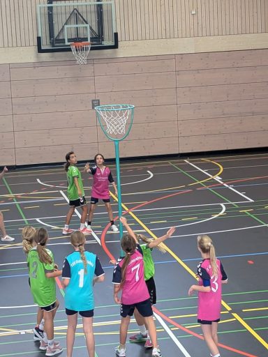 Korbball Jugend in der Halle